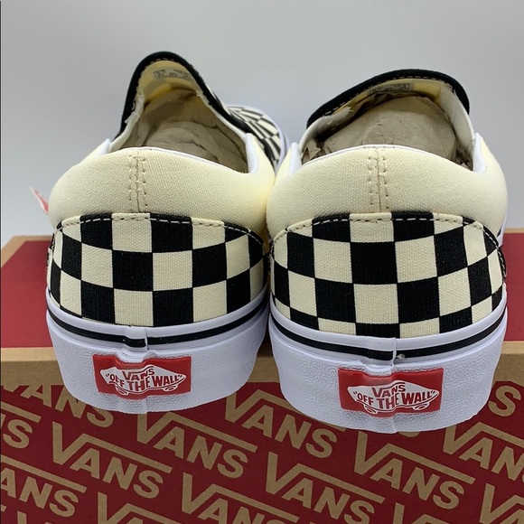 VANS CLASSIC SLIP ON Black & White CheckerboaWMNS - Picture 8 of 16